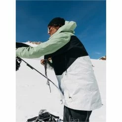 Vestes De Ski BURTON M AK GORE SWASH JK HEDGE GREEN/STOUT WHITE/TRUE BLACK 23 Vert / Noir / Blanc -Vêtements hiver Homme Soldes 9 115901 m ak gore swash jk hedge green stout white true black 10001109 306 05