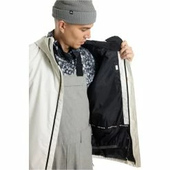 Vestes De Ski BURTON M GORE POWLINE JK STOUT WHITE/TRUE BLACK 23 Blanc / Noir 11 Vestes De Ski BURTON M GORE POWLINE JK STOUT WHITE/TRUE BLACK 23 Blanc / Noir -Vêtements hiver Homme Soldes 9 116469 m gore powline jk stout white true black 22737101 100 04